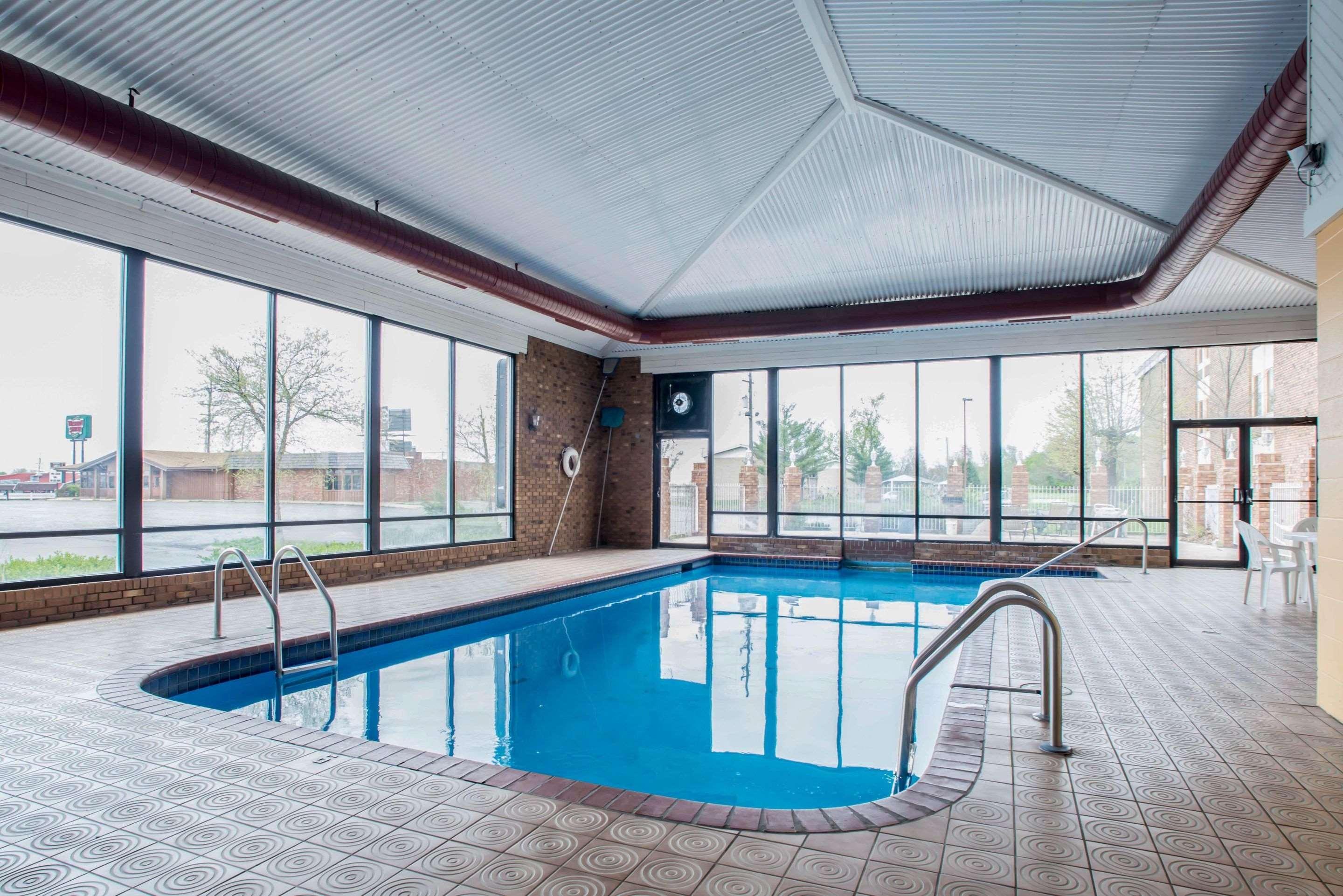 Econo Lodge Marion Εξωτερικό φωτογραφία